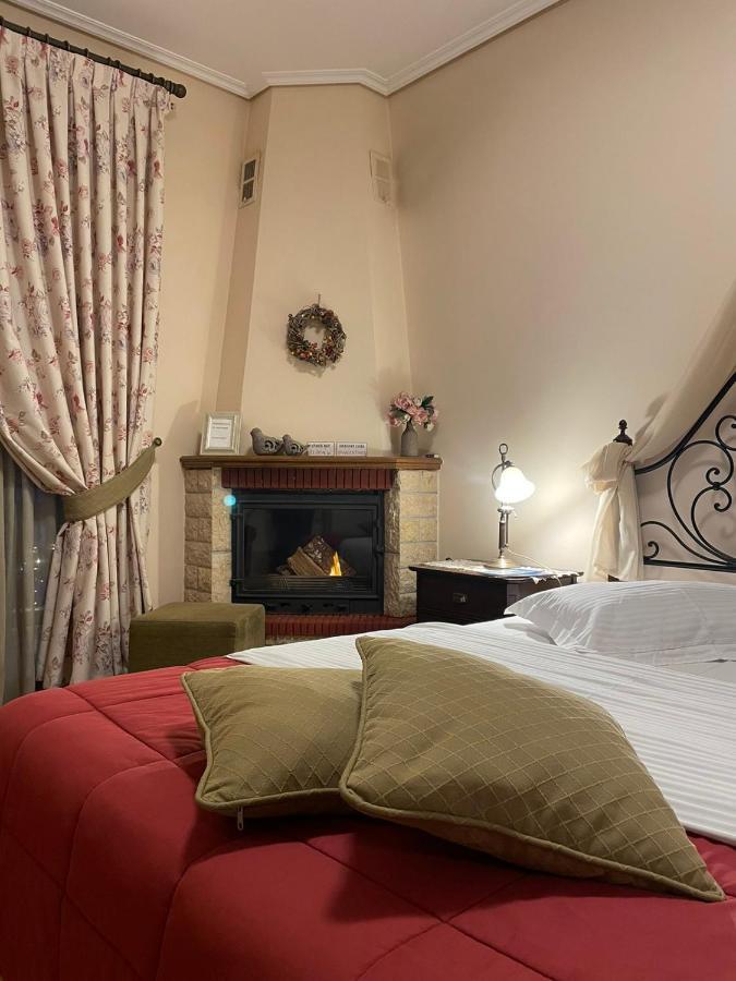 Valentini Guesthouse Karpenisi Exterior photo